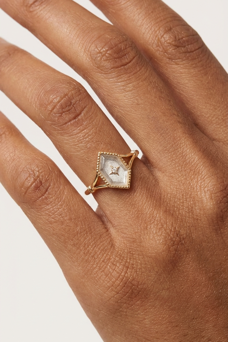 Handmade 14k gold rhombus labradorite ring with a gold diamond star motif, vintage signet ring by LIRAE.