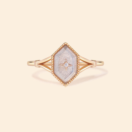 Handmade 14k gold rhombus labradorite ring with a gold diamond star motif, vintage signet ring by LIRAE.