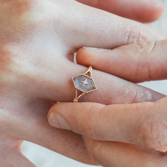 Handmade 14k gold rhombus labradorite ring with a gold diamond star motif, vintage signet ring by LIRAE.