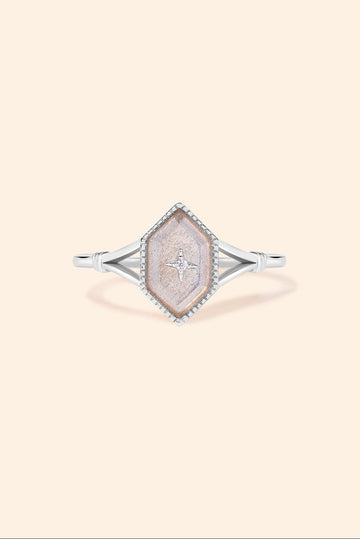 Handmade sterling silver rhombus labradorite ring with a silver diamond star motif, vintage signet ring by LIRAE.